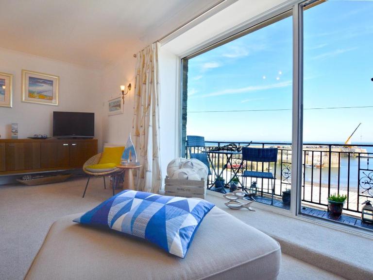 3 Bed in Seahouses oc-cn097 - Bed and Breakfast Seahouses