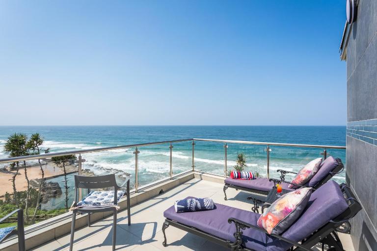Sea View Luxury Penthouse - B&B Ballito
