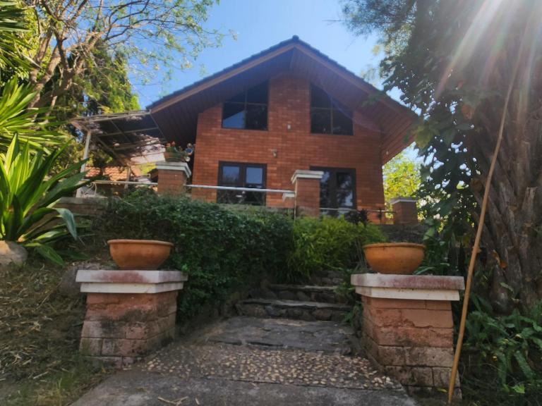 Little Bro Mae Hong Son - B&B Ban Mai