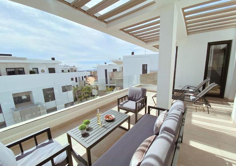 LUXURY MIRADOR PENTHOUSE APARTMENT SANTA ROSALIA RESORT by PREMIUM SPAIN PROPERTIES - B&B Torre Pacheco