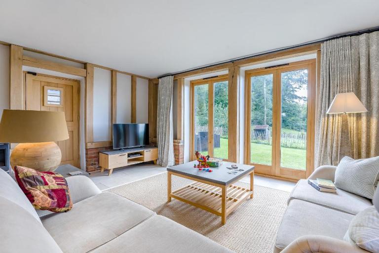 2 Bed in Holmbury St. Mary oc-l33465 - B&B Holmbury St Mary