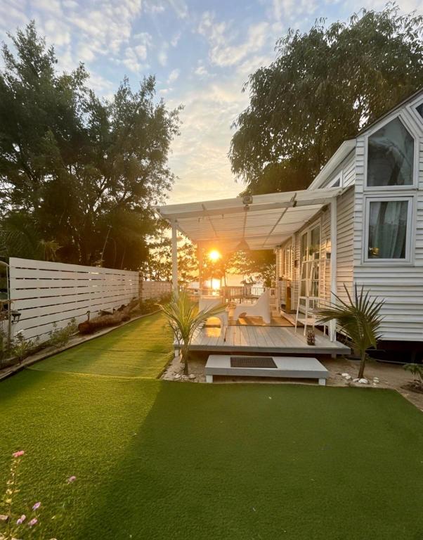 Oniro 1 - Beachfront & Sunset Experience, 10 Steps To The Sea - Ferienwohnung Ko Samui