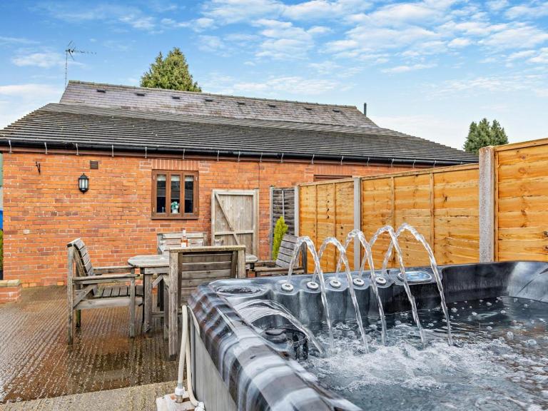 2 Bed in Ellesmere oc-94418 - Ferienwohnung Dodleston