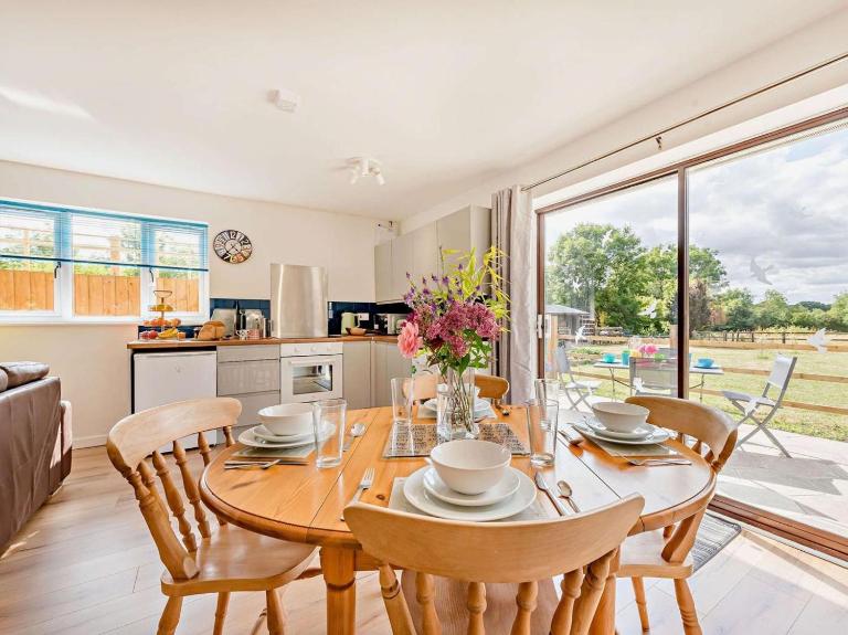 2 Bed in Malmesbury oc-89025 - Bed and Breakfast Minety