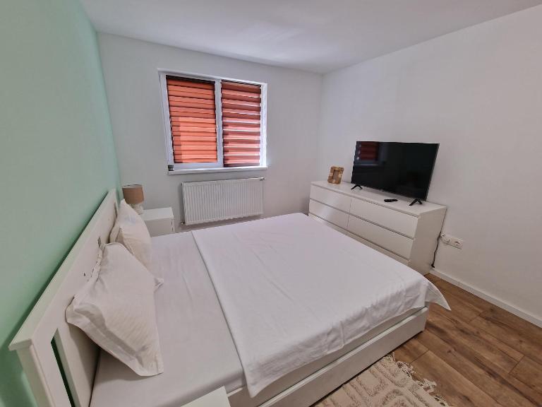 Osi aparatment's 2 - Ferienwohnung Floreşti