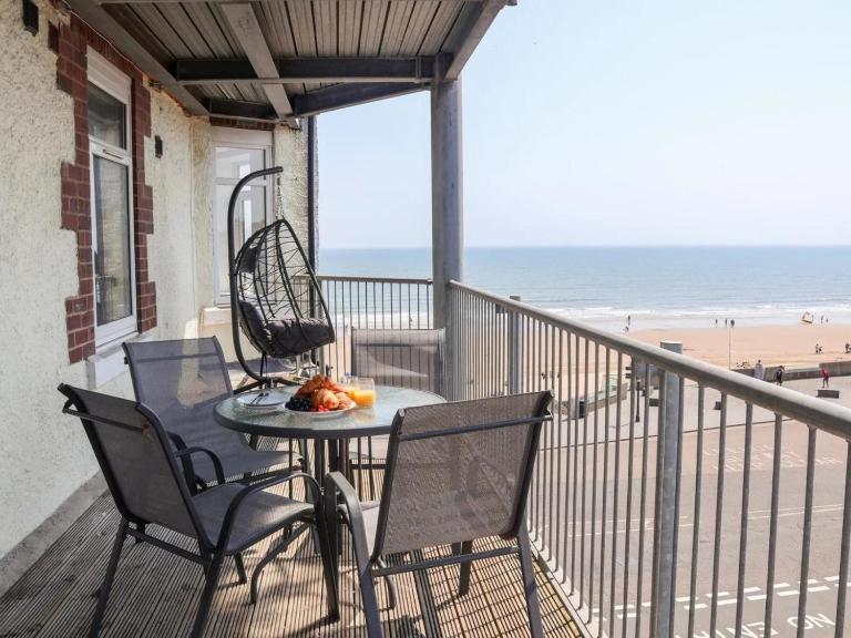 3 Bed in Bridlington oc-o29898 - Bed and Breakfast Bridlington