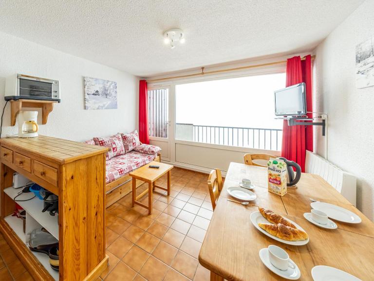 Studio de 27m² pour 5 personnes avec balcon et vue sur la vallée - FR-1-807-6 - Bed and Breakfast Saint-François-Longchamp