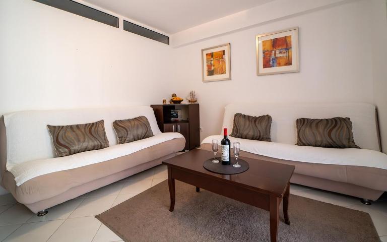 Olive View apartment - B&B Rafajlovići