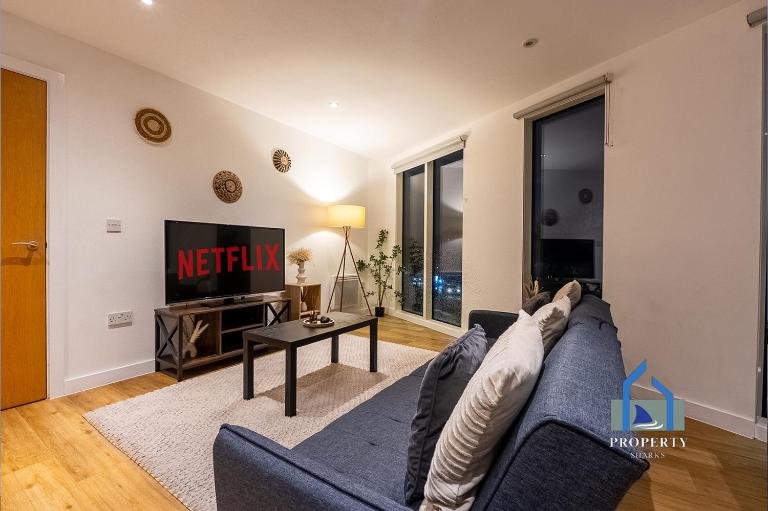 City Condo-Terrace-Gym-Games Room -Free Secure Parking- Manchester - Chambres d'hôtes Manchester