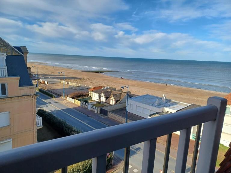 L'Horizon Bleu – Vue Mer & Parking Privé - B&B Villers-sur-Mer