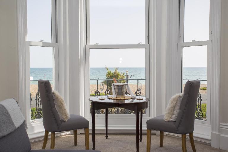 Seaways Apartment - Chambres d'hôtes Worthing