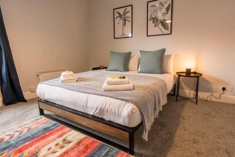 Stylish 3 bed home in central Chester suburb - Ferienwohnung Chester