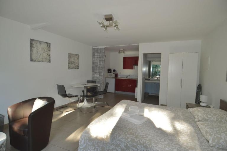 Le botanique, studio avec extérieur et wifi - Ferienwohnung Bayeux