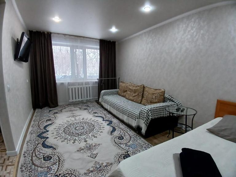 центр города улица Лободы 33 - B&B Karagandy