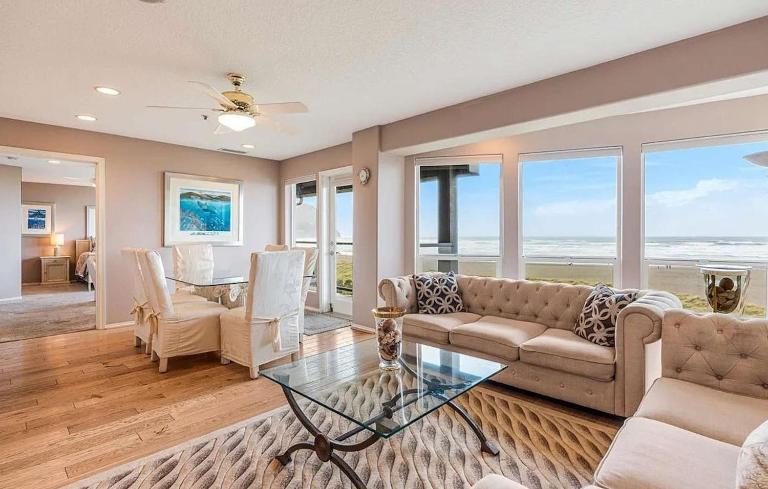 Promenade 502 - Top-Floor Oceanfront Penthouse - B&B Seaside