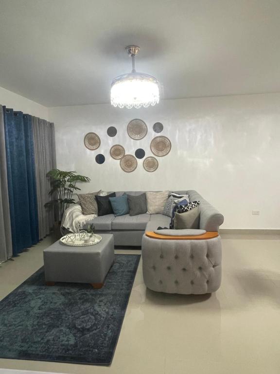 Lujoso apartamento con jacuzzi y gimnasio - B&B Jacagua