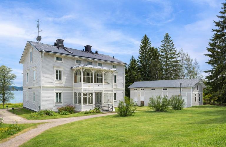 HernöRum Södra Vägen - Bra läge och centralt - B&B Härnösand
