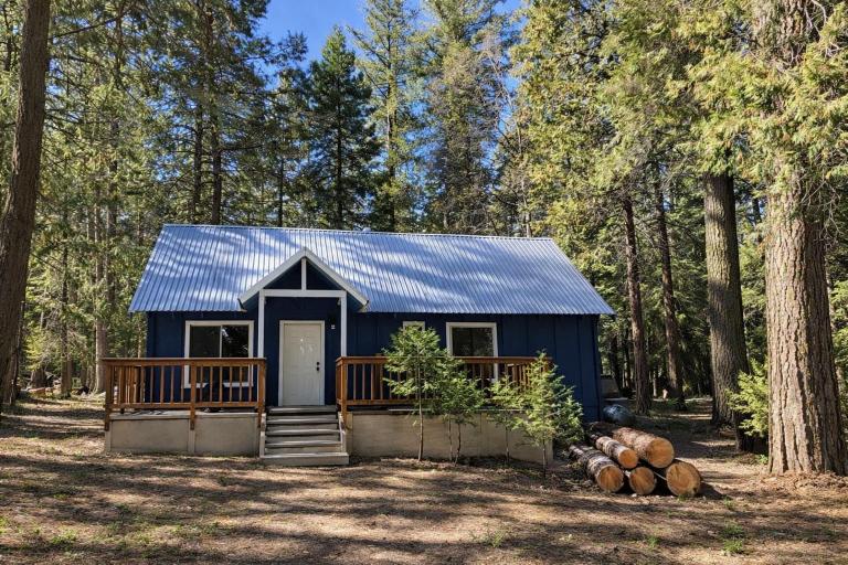 Blue Basecamp - Adventure Starts HERE! - B&B Shaver Lake