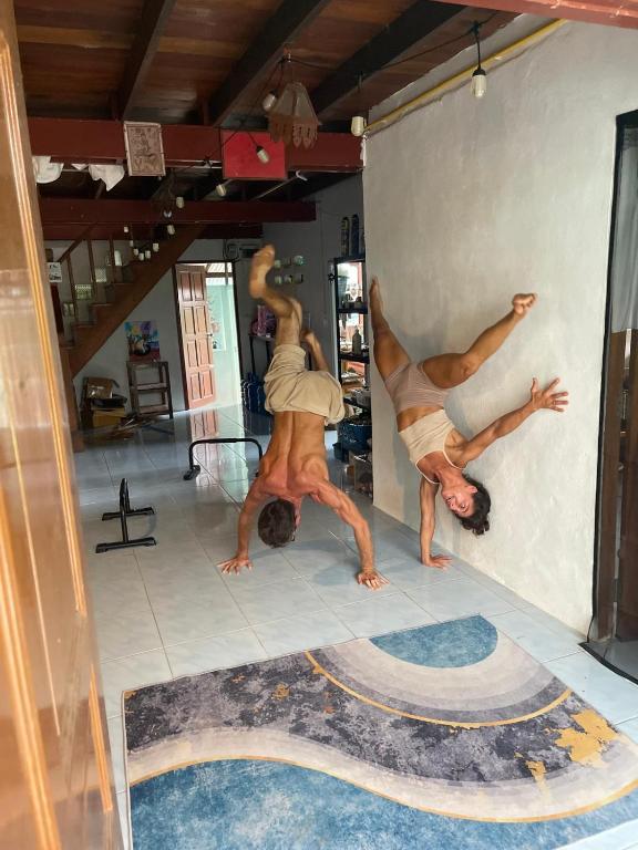 HyperLuˢᵖᵃᶜᵉ - B&B Ko Kood