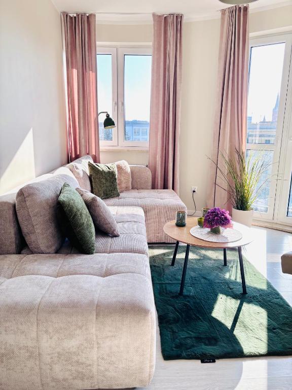 Apartament WHITE GLOVE 1 Maja Delux - B&B Olsztyn