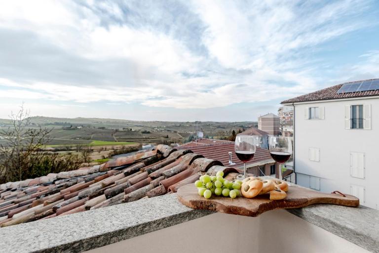Ca' di Fiore, a paradise in the heart of Agliano Terme - B&B Agliano Terme