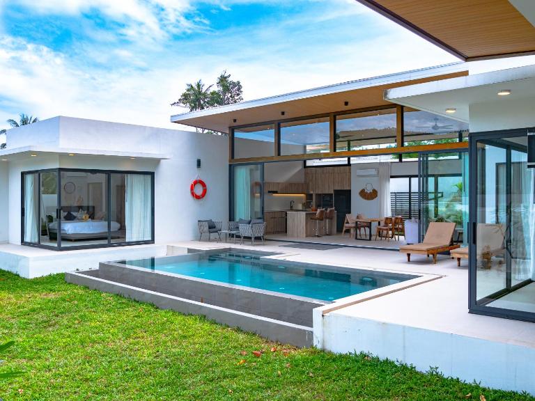 Tropical 3BR Infinity Pool Villa with Quite Space Private Garden & Sun Deck - Ferienwohnung Ko Samui