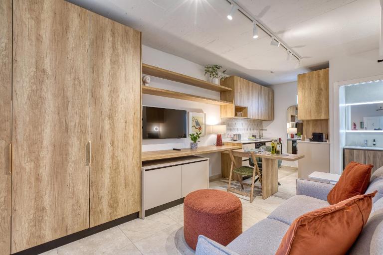 Stylish and modern studio apartment near Valletta FCAV1-2 - B&B Floriana