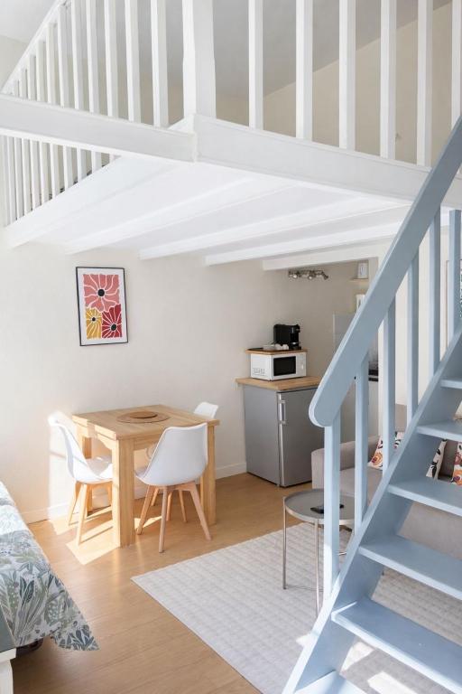 Appartement lumineux - centre ville - Ferienwohnung Nizza