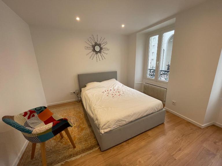 Appartement entier agréable et fonctionnel - B&B La Celle-sous-Gouzon