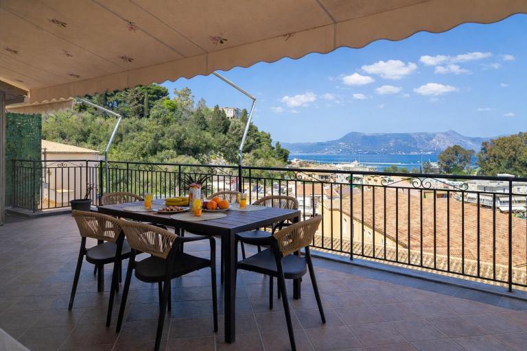 Blue Horizon Corfu - B&B Karyófyto