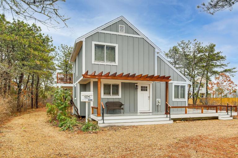 2 Mi to Main St & Beach! Family Home in Edgartown - Ferienwohnung Edgartown