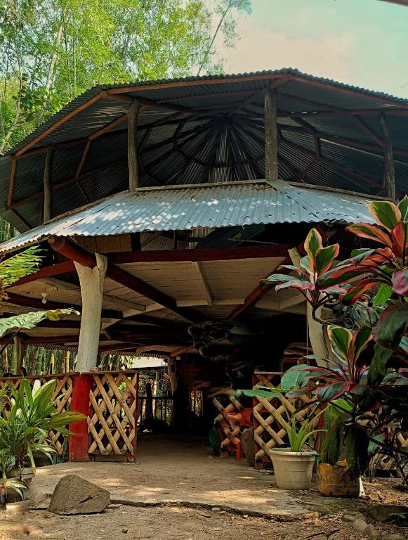 El Mirador Reserva Eco-Turistica - B&B La Macarena