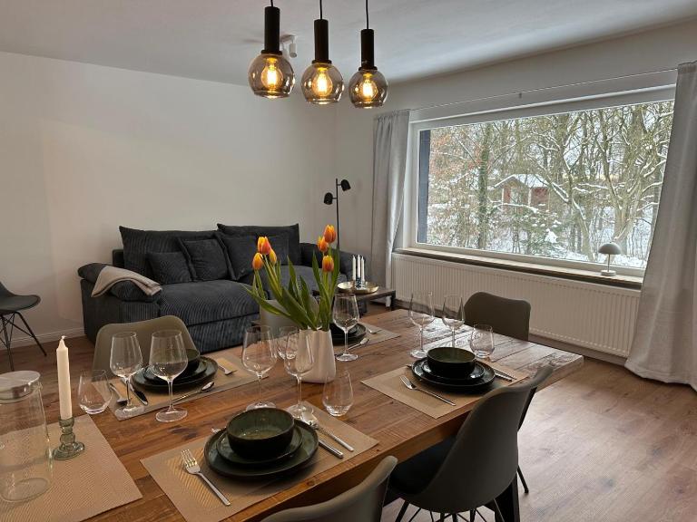 NEU gemütliches und modernes Ferienhaus in Ahrensburg Hamburg - B&B Ahrensburg