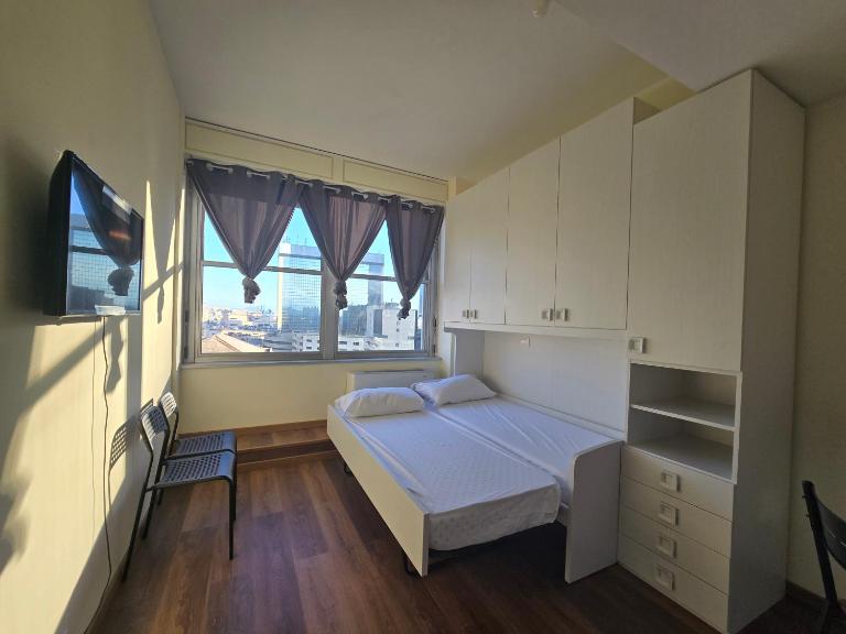Suite 67 Quiet & Comfortable Private Stay - B&B Genoa
