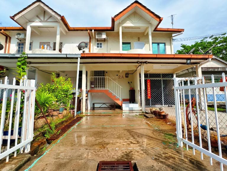 365 House by D'Laksamana - Ferienwohnung Malakka