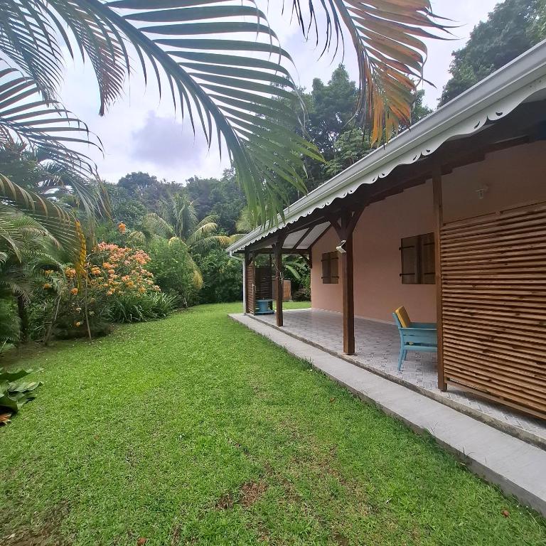 VILLA Ti-COULANGE, Verdoyante - B&B Rivière-Pilote