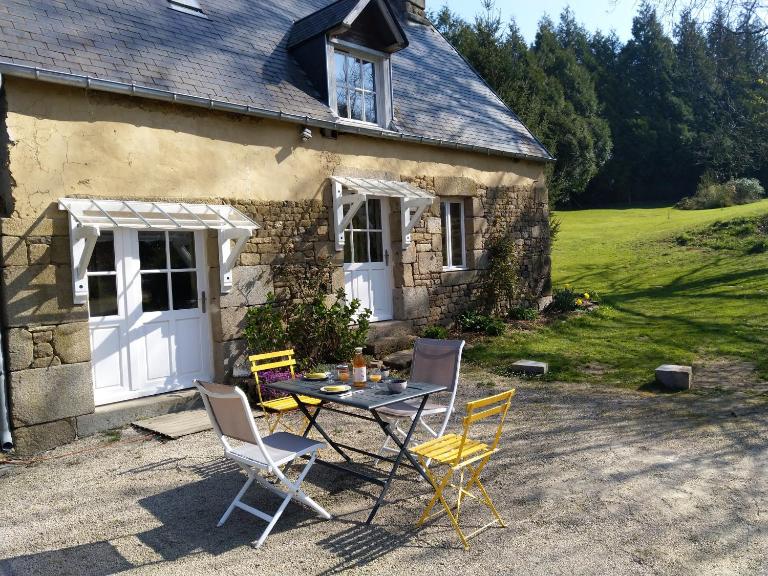 Gîte La Boulangerie au moulin Neuf - Chambres d'hôtes Saint-Aubin-des-Bois