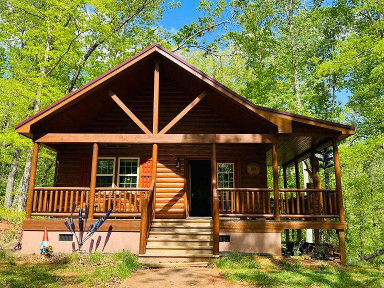 Hedgehog Hill Cabin-Helen Hideaway - B&B Clarkesville