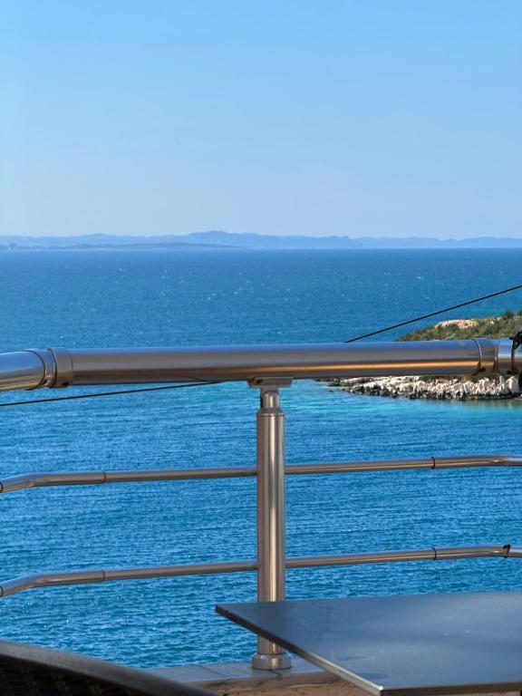 Marina Seaside Apartments - Chambres d'hôtes Saranda