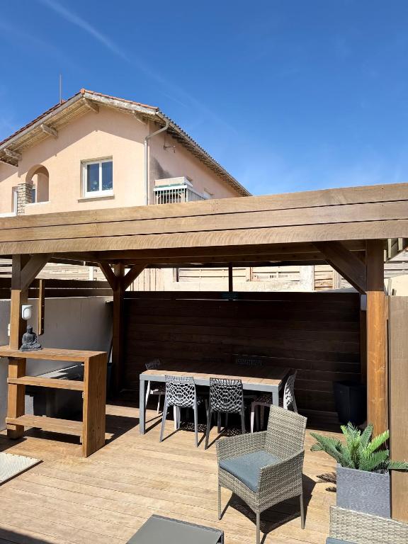 Maison cosy, 100m des plages, wifi, parking privé - B&B Mimizan-Plage