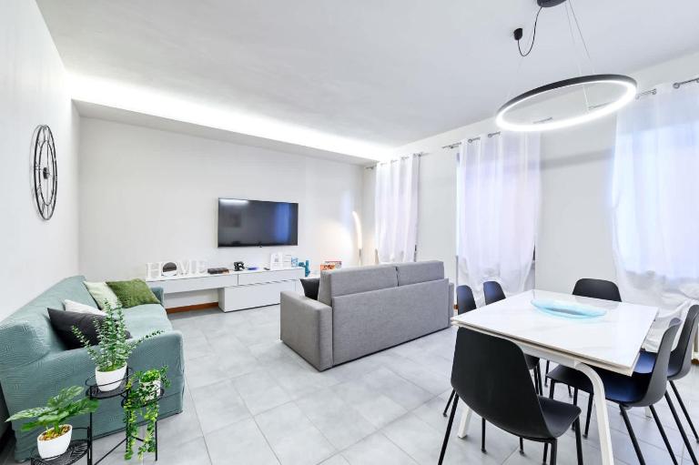 Diva House - Desenzano Holiday - B&B Desenzano del Garda