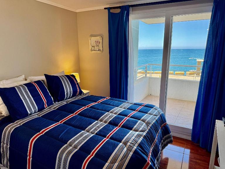Hermoso en primera linea Av Borgono - B&B Concón