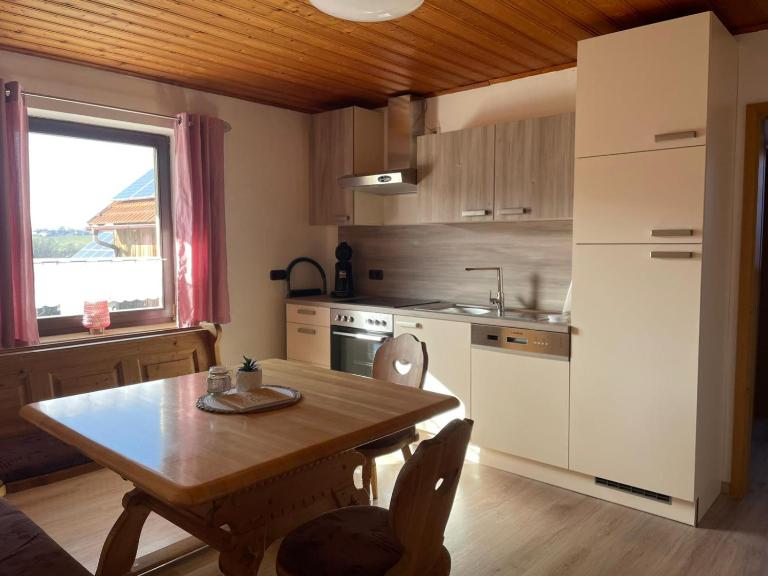 Ferienhaus Weinfurtner - Bed and Breakfast Bruck