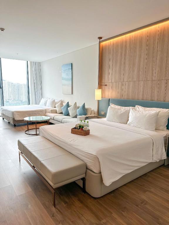 A La Carte Ha long Bay Apartment JUNHOME - B&B Hạ Long