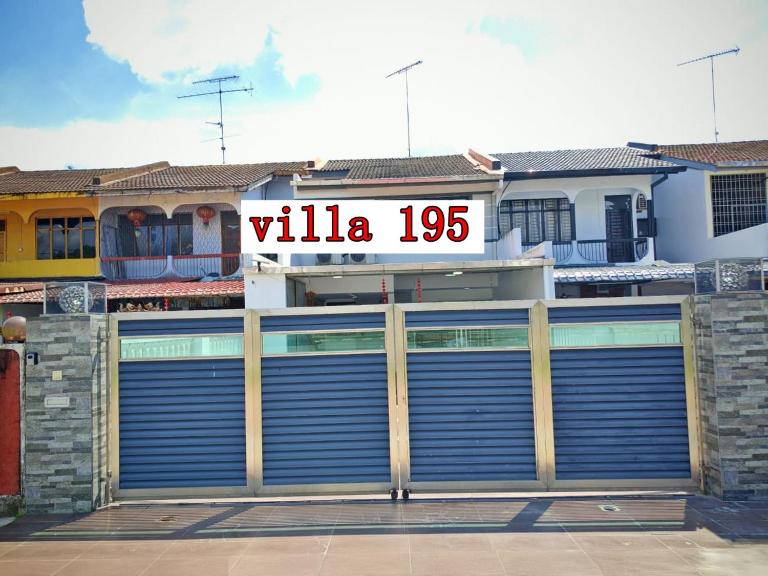 Kulai Tmn Putri Tmn Gunung Pulai Tmn Baiduri Tmn Kota Kulai Tmn Lagenda Kulai 3-5BR near Airport JPO IOI - B&B Kulai