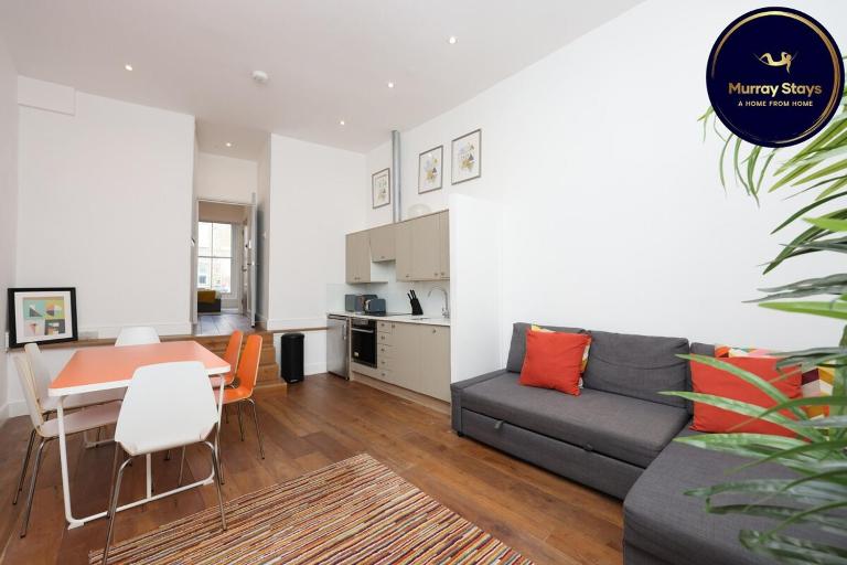 New 1 Bedroom flat Short Term Rental & Flexible Renting Hackney With Free WiFi - B&B Londra