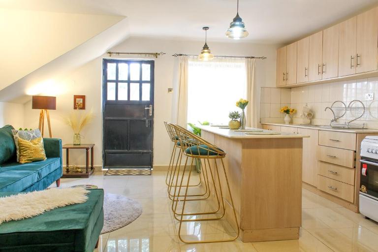 Gigiri 1 Bedroom Apartment with Workspace Garden and Parking - Ferienwohnung Nairobi