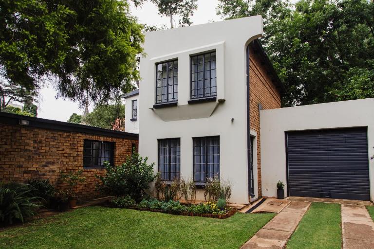 Whistling Bird - B&B Pretoria