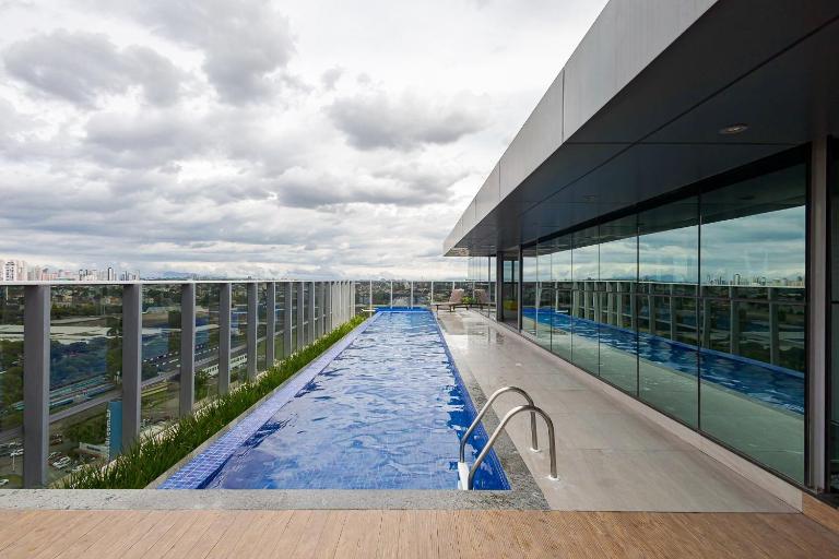 sa810- Lava e seca, varanda e vaga de garagem - Chambres d'hôtes Curitiba
