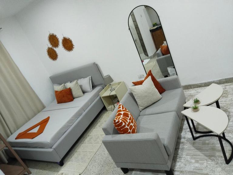 Midnight Manor Studio apartment - Bed and Breakfast Mombassa